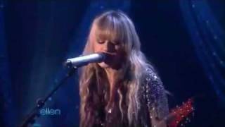 Orianthi Performs According to You (live on Ellen Degeneres Show (2010-01-21) HD_HQ.mp4