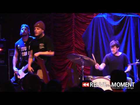 2014.03.27 Hundredth - Carry On (Live in Joliet, IL)