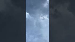 Download lagu Gun N' Roses - November Rain #novemberrain #axlrose #gunnroses #nothinglastsforever #rainingvideo mp3