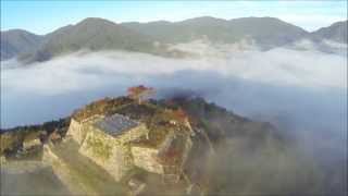 preview picture of video '雲海上の竹田城跡　空撮　Takeda castle ruins on the sea of ​​clouds　Aerial Shoot　'