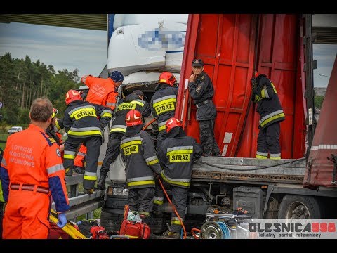12.09.2017- Dramatyczny wypadek z udziałem trzech ciężarówek na S8