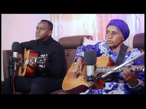 NDAGUKURIKIRA YESU [133G] BY Paccy Ishimwe & Mummy