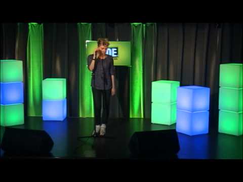 Paulien - There's Some Place I've Got To Be (live bij JOE)