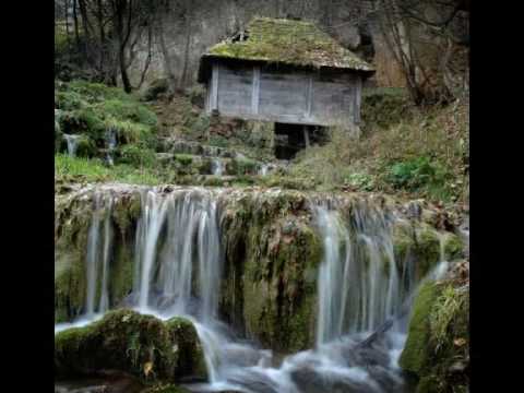 Trubaci - Coban Rade kraj Morave spava (NAJLEPSA PESMA)