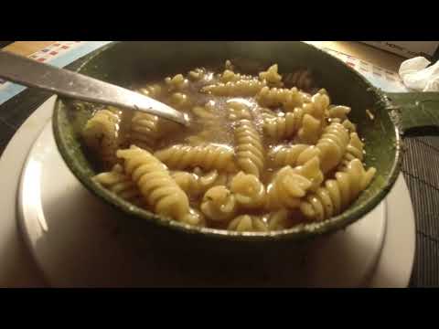 MongoTV_12690 - ENGLISH VLOG - Wednesday 9 PM - Eating Hot Soup With Pasta - 9.611 Video To Go