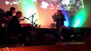 Jennifer Brown & Duo 2Much - Never giving up on love