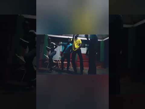 Thu BB FT EL ENANO FT EL MARKI Y THE KING FRESH🤩😍 __ los mangos 😝😋😜