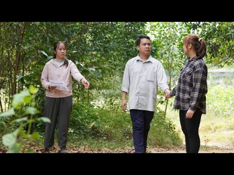 Fate Plays a Trick: Anna Walks Past CEO Long Without Even Realizing It.