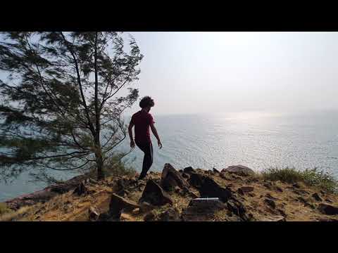 half moon beach gokarna