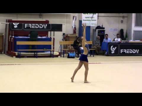 RITMICA 2000 - Francesca Zara - cerchio