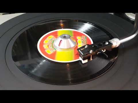 Bob Marley & The Wailers - Mix Up, Mix Up / Waiting In Vain Dub 7"