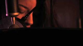 Need (Live on Palestra) - Hana Pestle