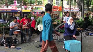 Download lagu CALIPH BUSKERS @ Lagu-lagu AJL33 mp3