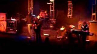 Mae- Sometimes I Can&#39;t Make It Alone