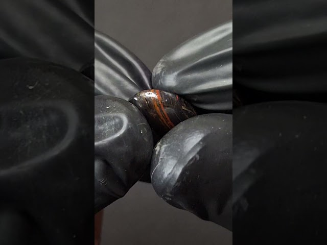 حجر ايرون تايغر طبيعي