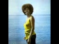 MARCIA GRIFFITHS - LET ME HOLD YOU TIGHT.wmv