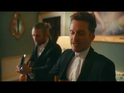 Live Roaming Band For Hire UK