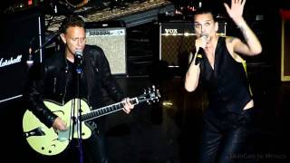 Dave Gahan - Saw Something + Personal Jesus with Martin Gore (Music Cares May 2011).avi