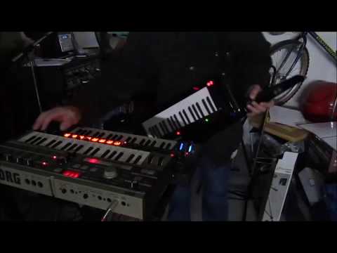 Portugal Mixtake: A Gift_MOODY PRAWN BLUES (Franklyn Gellnick)