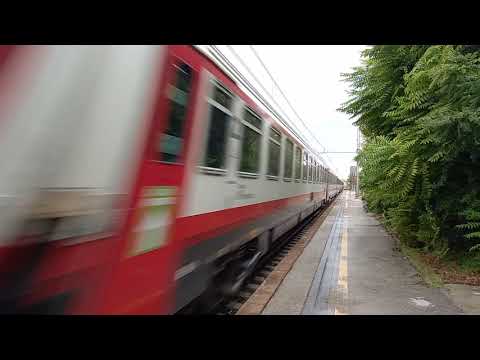E 402B.160 + 402B.xxx Frecciabianca 8891 - Stazione Miramare dir. Pesaro 27.08.2021