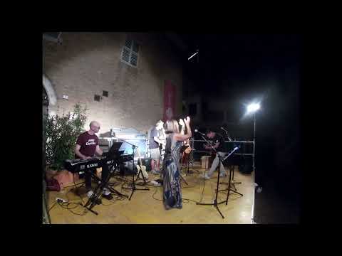 Arbitri Elegantiae - Terragobba (dal vivo)