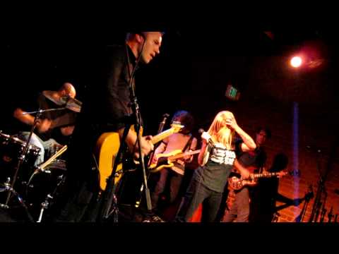 Kay Hanley "Think Bad Thoughts" Live at Molly Malones Dec 4th, 2009