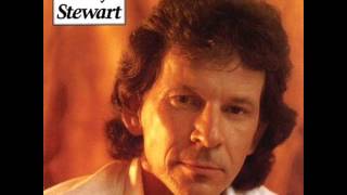 This Old Heart Won't Let Go  =Gary Stewart