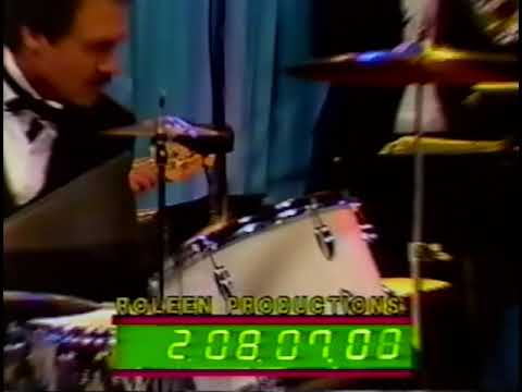 Dick Cully Big Band - Strike Up The Band - Bounty Lounge Live