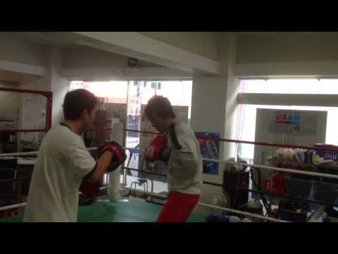 ボクシングミットパフォーマンスその2