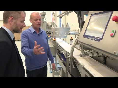 Salmon ShowHow 2015: Interview with Henrik Larsen about the I-Cut 130 PortionCutter