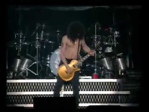 Guns N' Roses - Duff + Slash Solo (Tokyo 92')