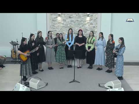 Cântare Grup Fete - De partea ta este un Dumnezeu | Biserica BETEL Dumbrăveni