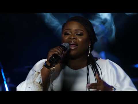 Rachel Anyeme - Tant que tu donnes (Concert live)