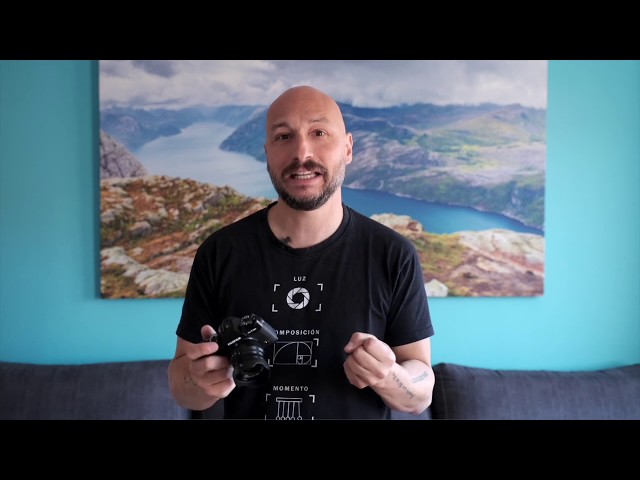 Vídeo relacionado con Briny River Empuñadura con Soporte para El Pulgar para Zapata de Cámara con Botón de Liberación del Obturador Cóncavo Compatible con Fujifilm XT50 XT5 XT4 XT3 XT30 XT2 XT20 Cámaras Color Plateado