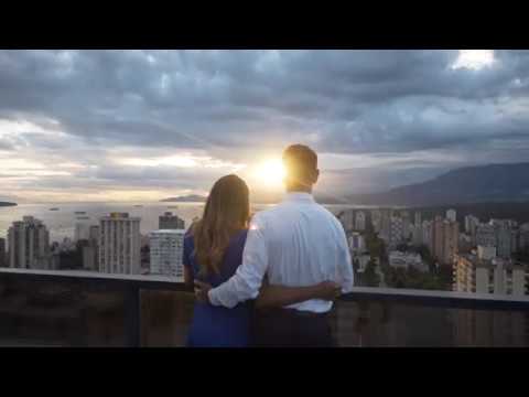 image-How many floors is Sheraton Vancouver Wall Center?