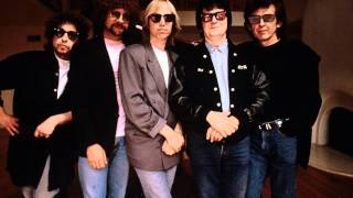 The Traveling Wilburys   Handle With Care cover