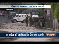 Students pelted stones on army jawans in Baramulla