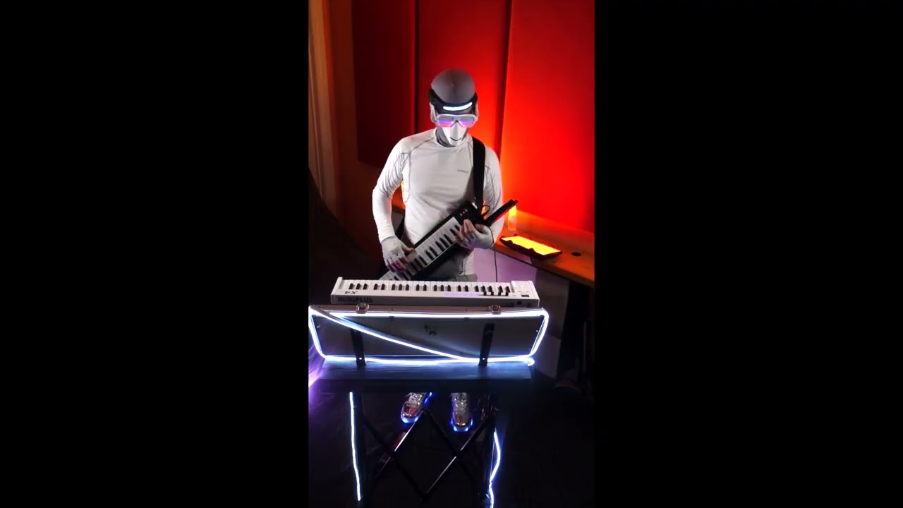 Promotional video thumbnail 3 for ZapGirt - Space Alien Robot Musician