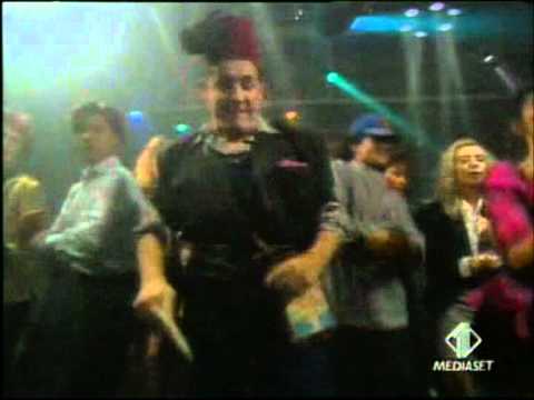 Megasalvi sigla e amaro qualunque