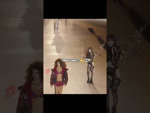 Lisa always makes sure to keep her distance from the VS Angels!!💖💖 #blackpink