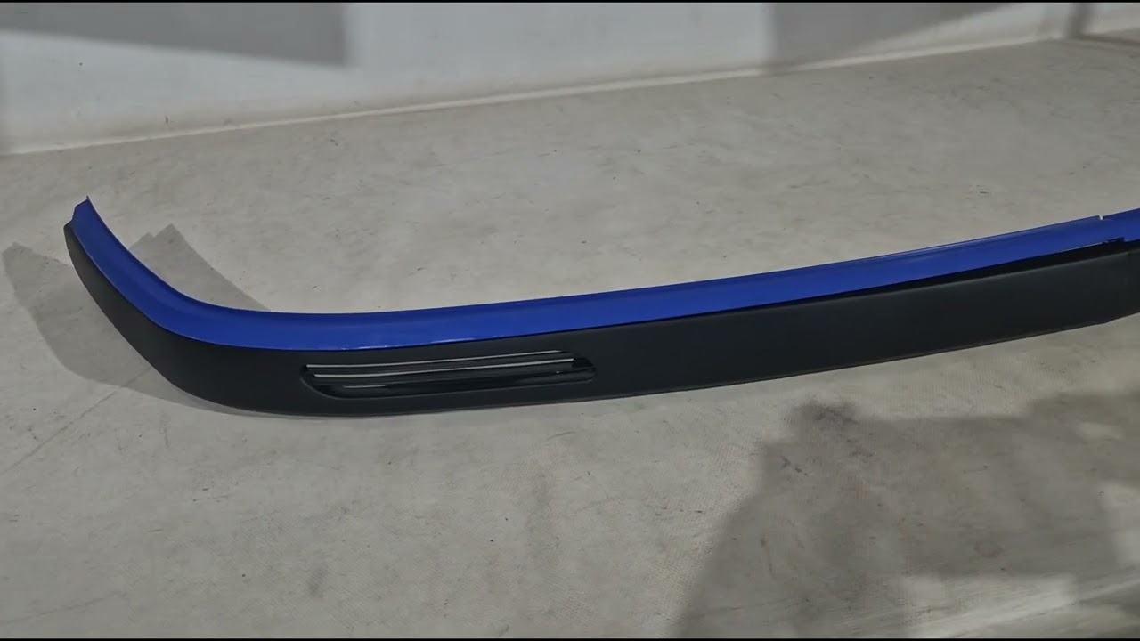 Универсальная передняя губа DPT Blue V-1 (ABS, черный глянец) Video 1