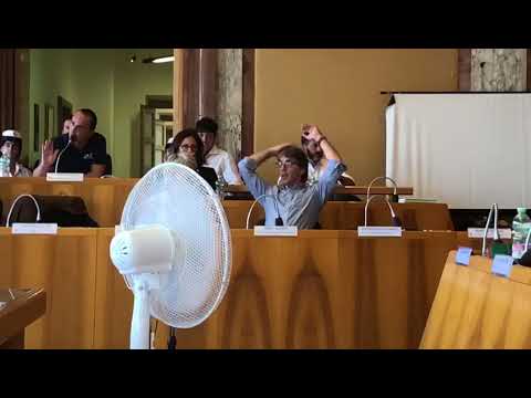 Latina, Consiglio Comunale ad alta tensione