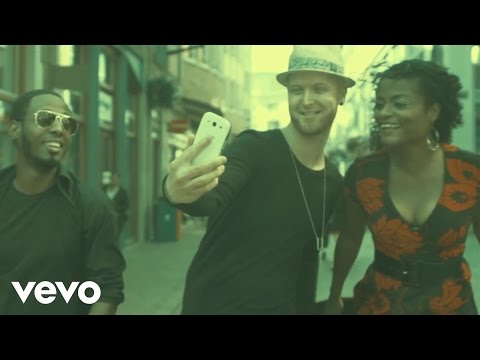 Mr. Ray Bass - Un Chèns ft. Cizzle & Izaline Calister