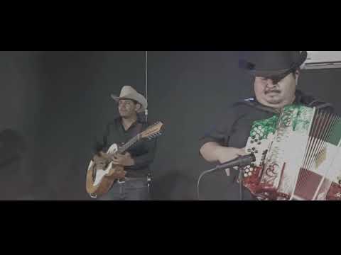 "Tu Me Alegraste La Vida"  cover