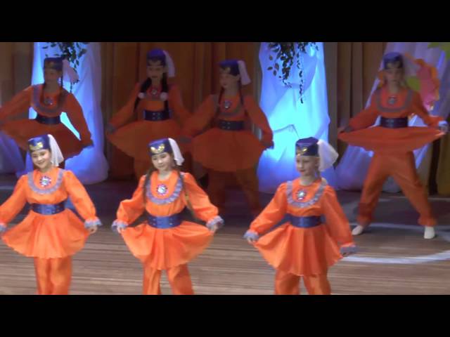 Праздничный концерт к Международному женскому дню в Дрожжаном - ВИДЕО