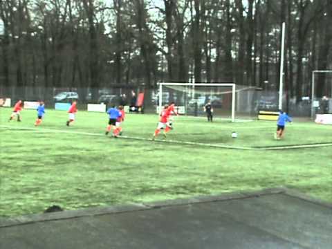 VDZ speler Roman nr 17 - D1 2010-2011