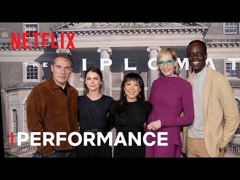 afbeelding Ensemble Cast - Season 2