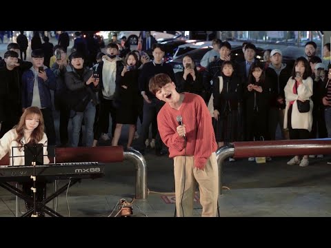 레전드 4단 고음 올리자 관객 경악 ㄷㄷ 반응보세요 (닐로 - '벗' 버스킹 실황)