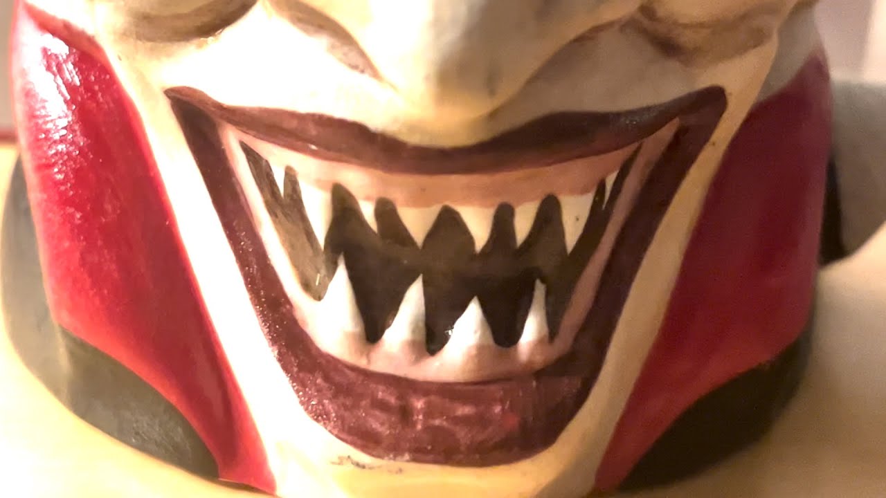 Miniature de la vidéo Opening October 29th du film Dracula