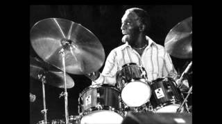 Art Blakey &amp; The Jazz Messengers - Politely (Piano Groove)